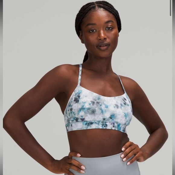 lululemon athletica Other - Lululemon Flow Y Bra Nulu *Light Support